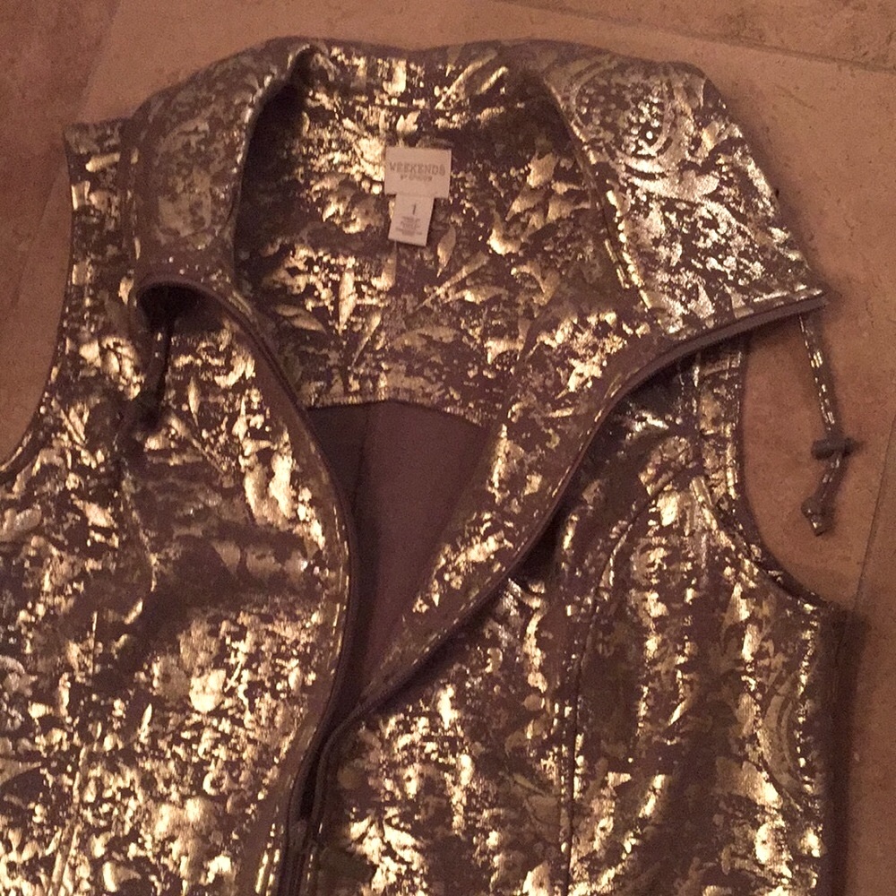 Chico Weekends vest